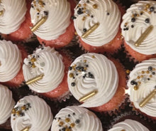 Load image into Gallery viewer, Basic Cupcakes (12)
