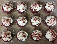 Load image into Gallery viewer, Basic Cupcakes (12)
